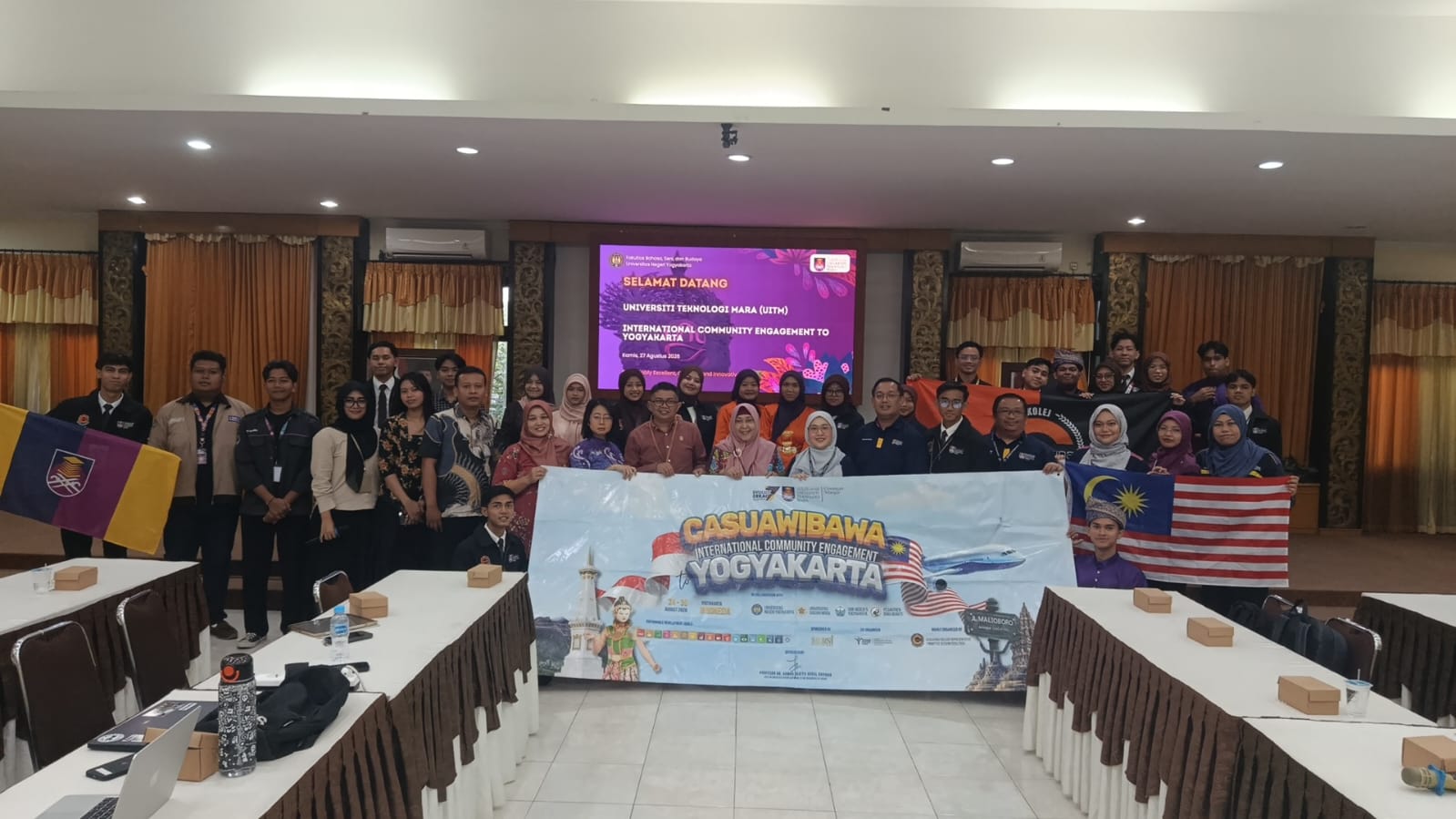 foto bersama FBSB UNY dan UiTM